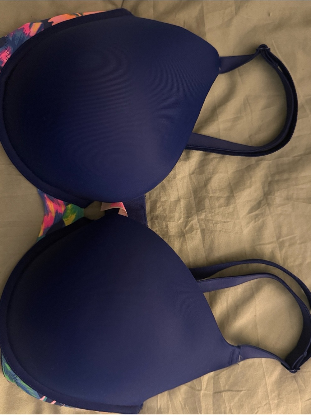 PINK Victoria's Secret Navy Blue Molded T-Shirt Bra with Multicolor Trim